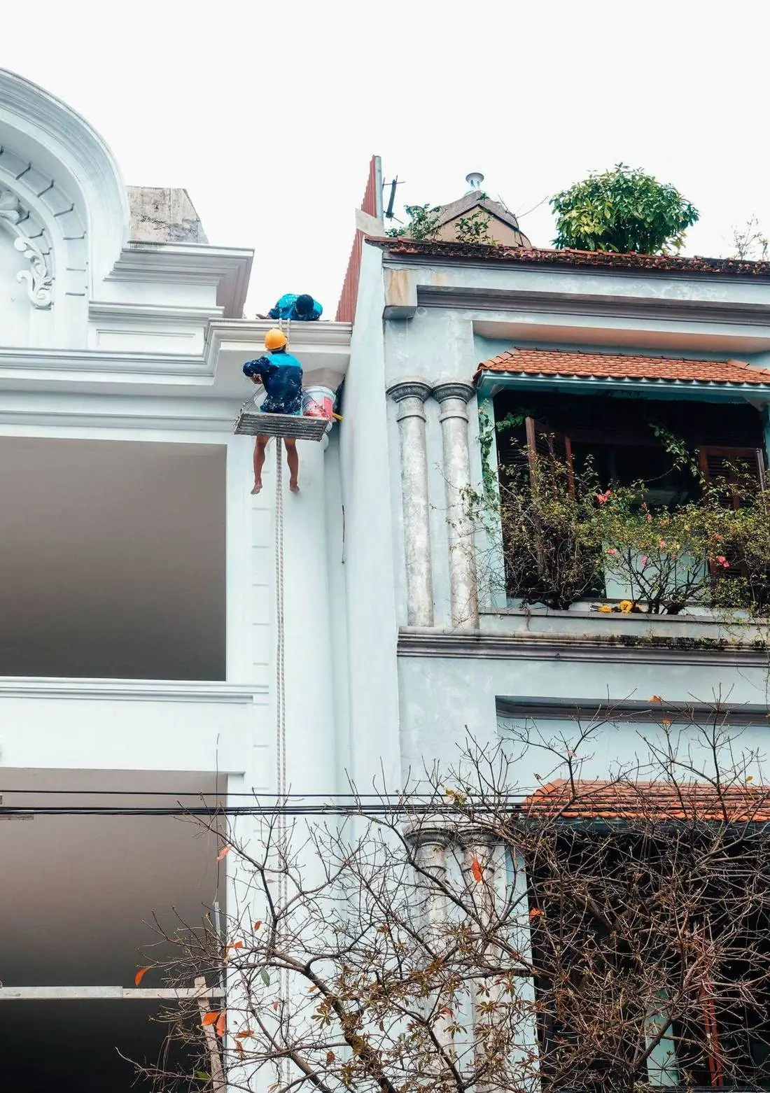 Merdivende cephe boyası